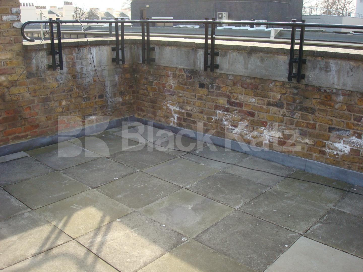 			3 Bedroom, 1 bath, 1 reception Flat			 Albany Street, Camden